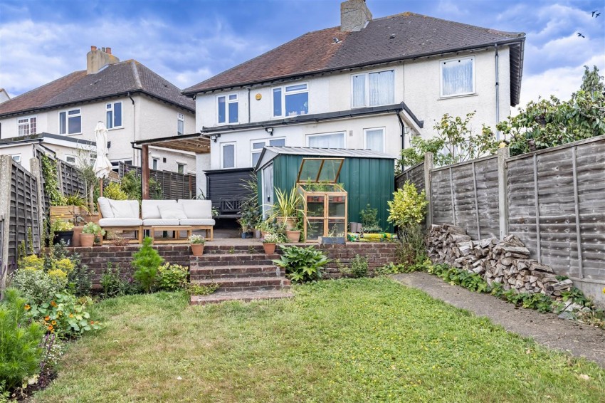 Images for Shaftesbury Road, Epping