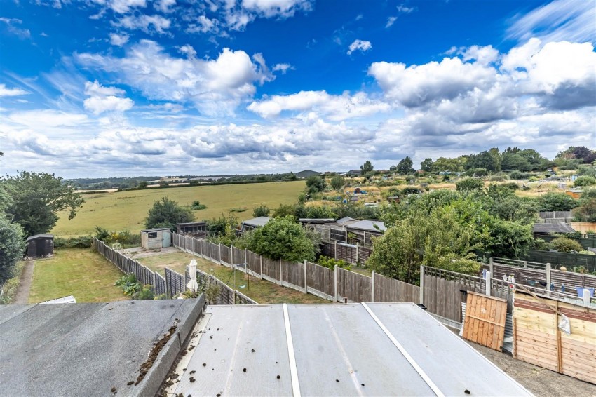 Images for Shaftesbury Road, Epping