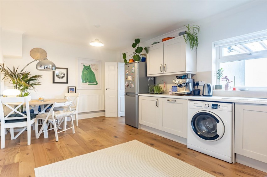 Images for Shaftesbury Road, Epping