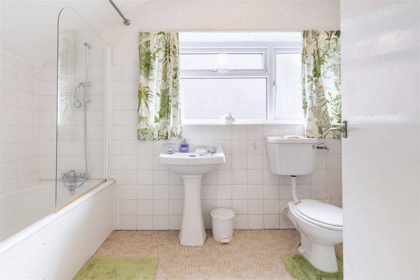 Images for Ravensmere, Epping