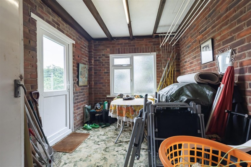 Images for Ravensmere, Epping