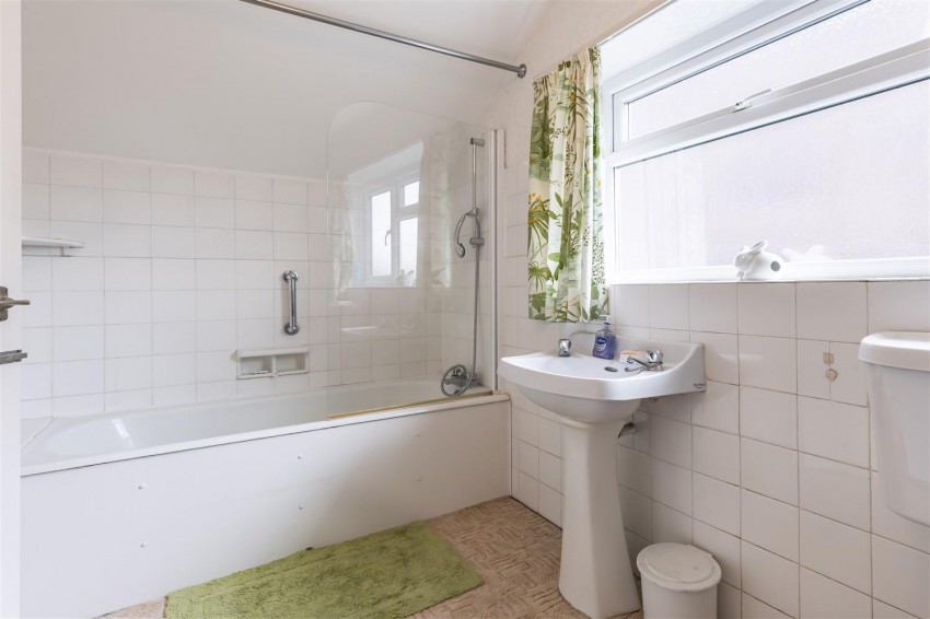 Images for Ravensmere, Epping