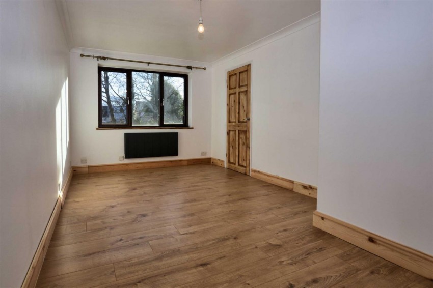Images for Allnutts Road, Epping