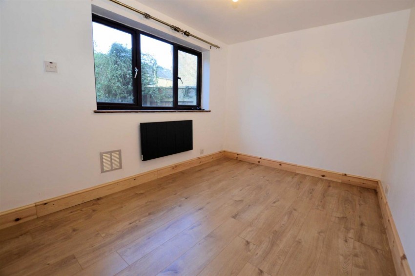Images for Allnutts Road, Epping