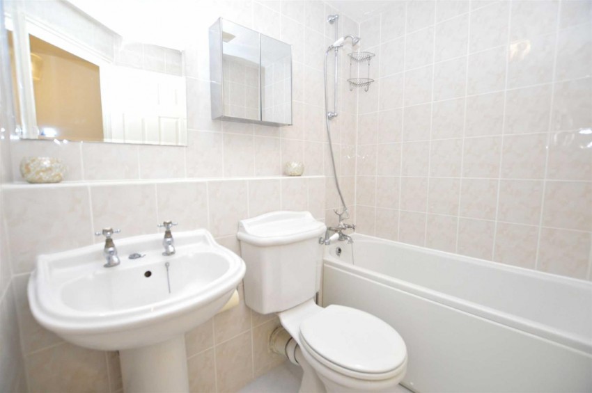 Images for Woodland Grove, Epping