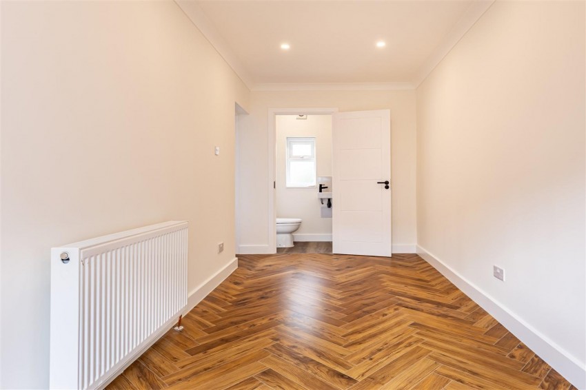 Images for Western Avenue, Epping