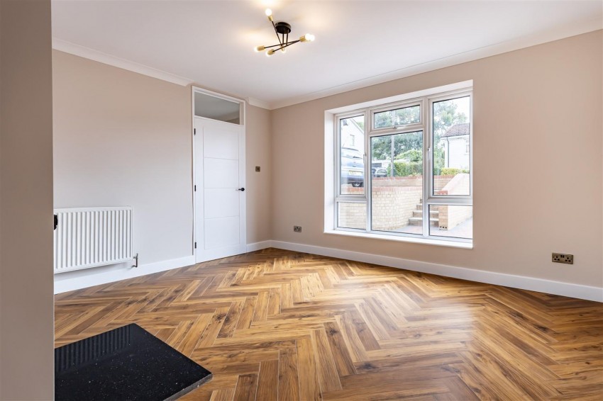 Images for Western Avenue, Epping
