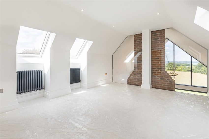 Images for Manor Farm, High Beech, Loughton