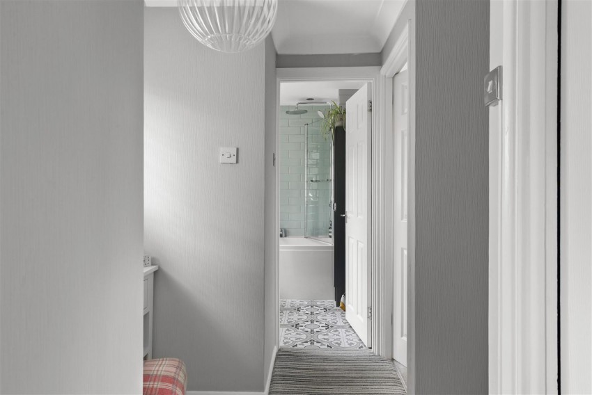 Images for Coronation Hill, Epping