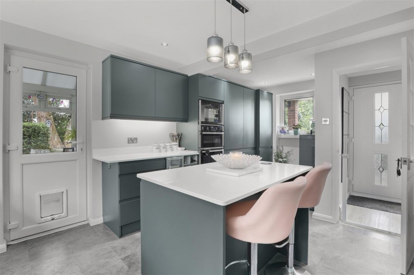 Images for Coronation Hill, Epping