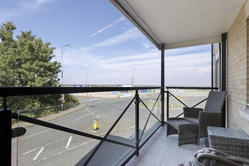 Images for Blenheim Square, North Weald