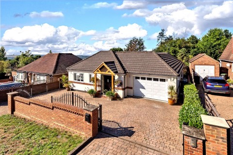 View Full Details for Barn Hill, Roydon