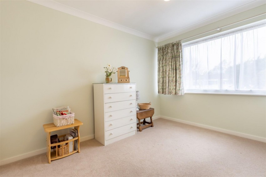 Images for Highfield Green, Epping