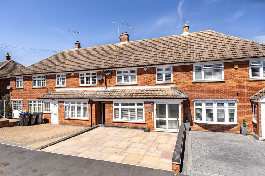 Images for Rayfield, Epping