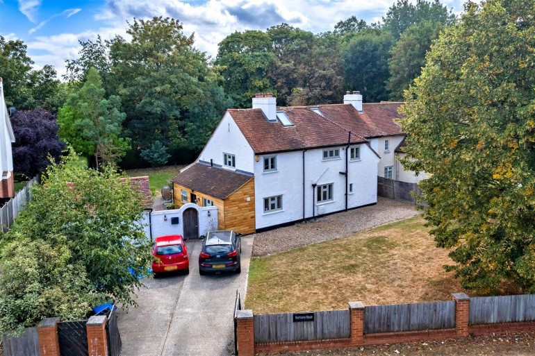 Epping Road, North Weald