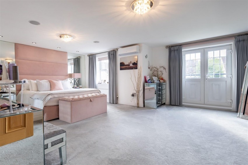 Images for Boleyn Row, Epping