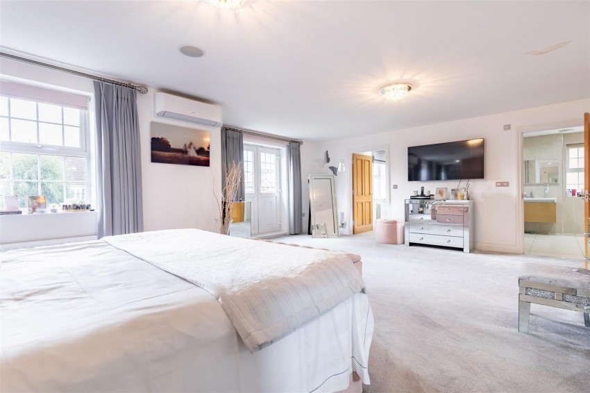Images for Boleyn Row, Epping