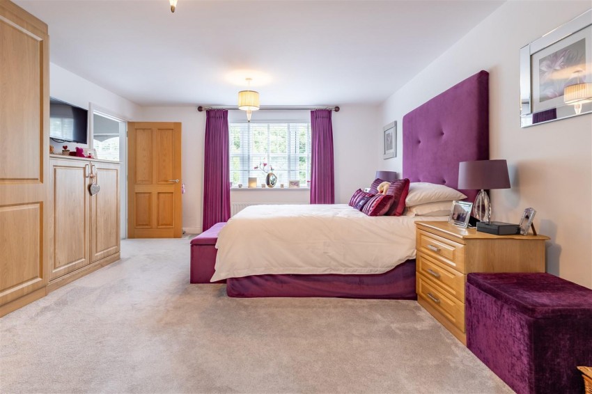 Images for Boleyn Row, Epping