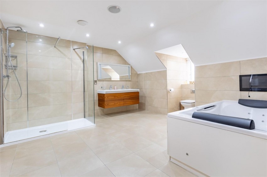 Images for Boleyn Row, Epping