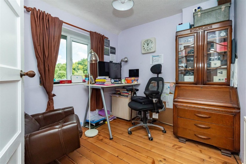 Images for Hilltop Cottages, Mount Road, Theydon Mount.