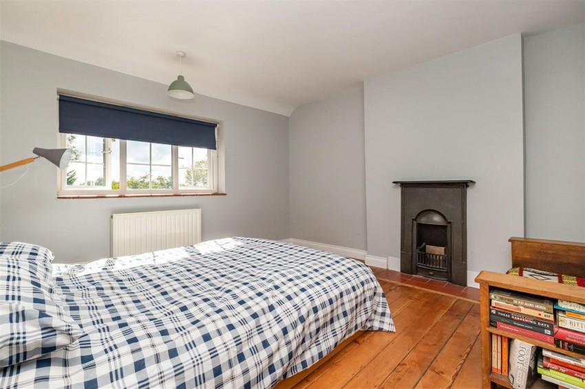 Images for Hilltop Cottages, Mount Road, Theydon Mount.