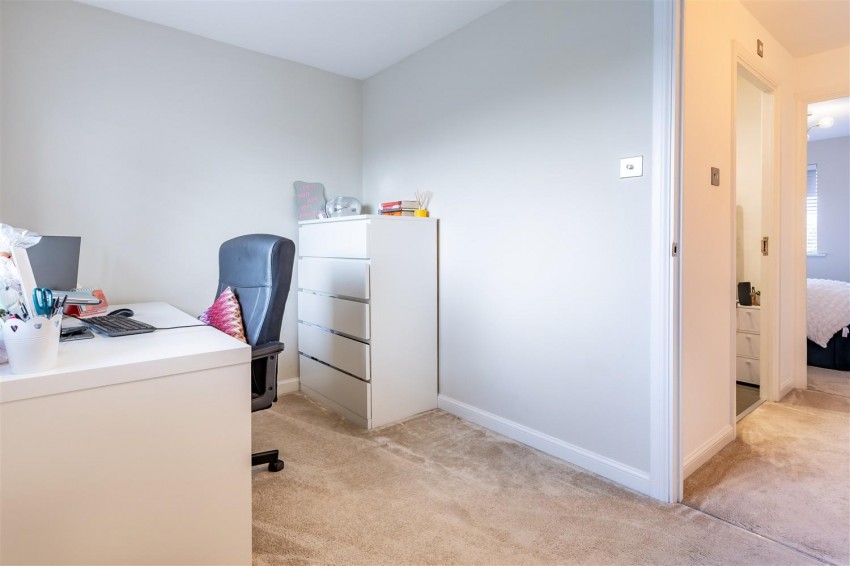 Images for Alderwood Close, Abridge.