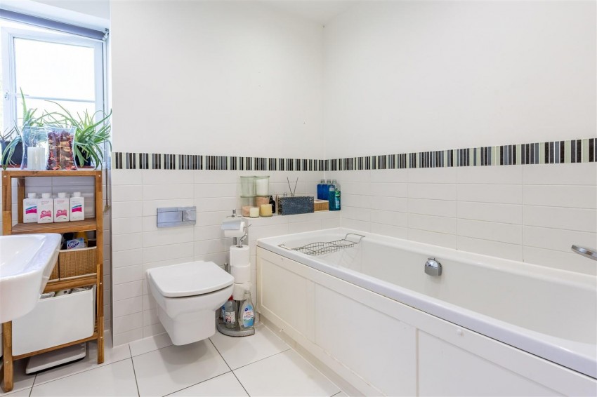 Images for Kings Wood Park, Epping