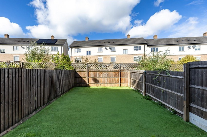 Images for Mowbray Close, Epping
