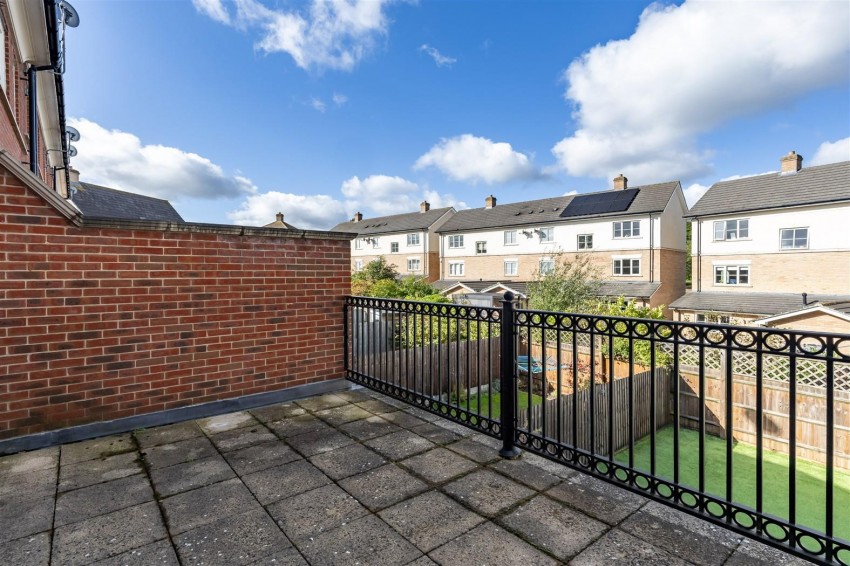 Images for Mowbray Close, Epping