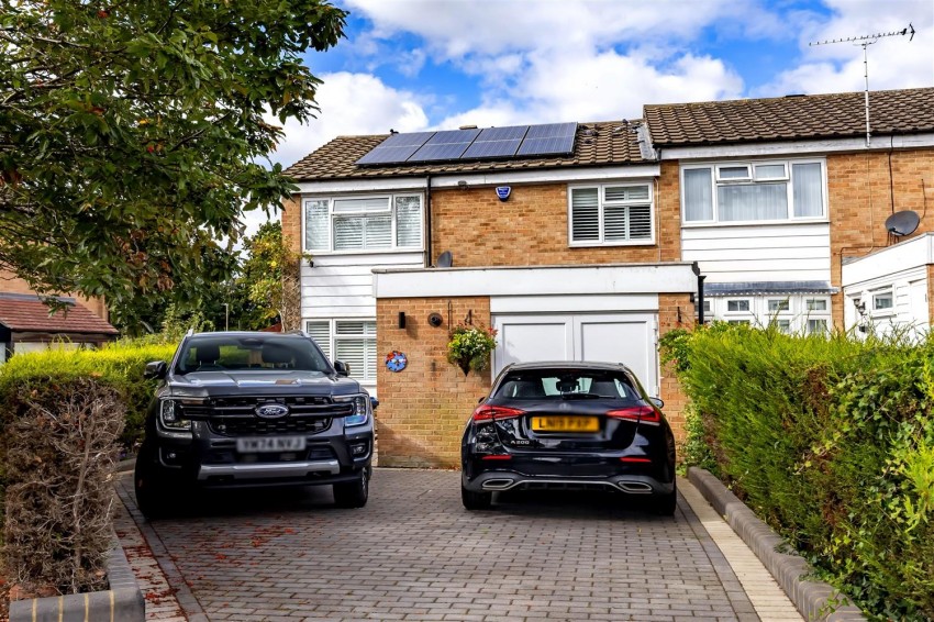 Images for Heighams, Katherines, Harlow.