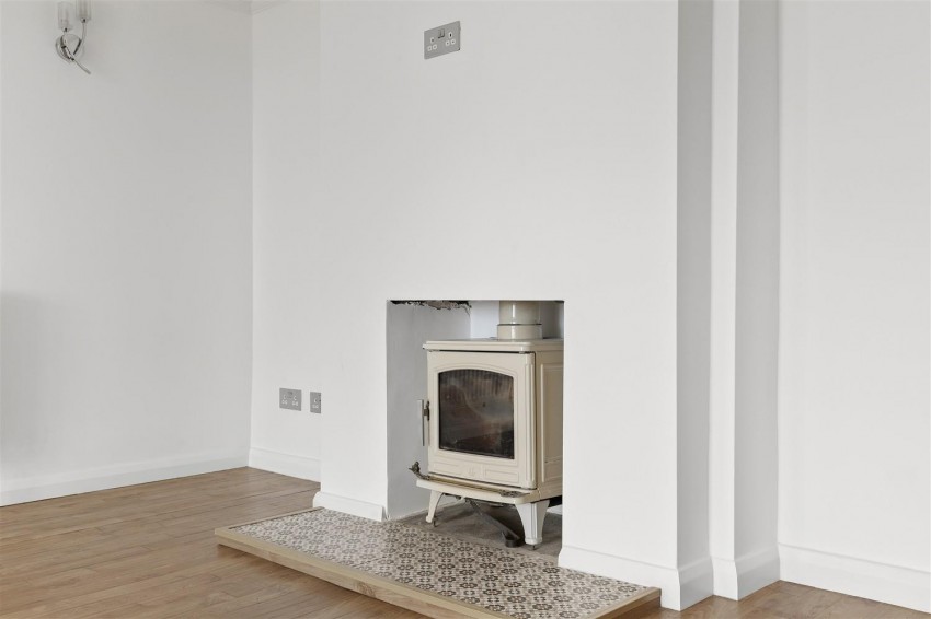 Images for James Street, Epping