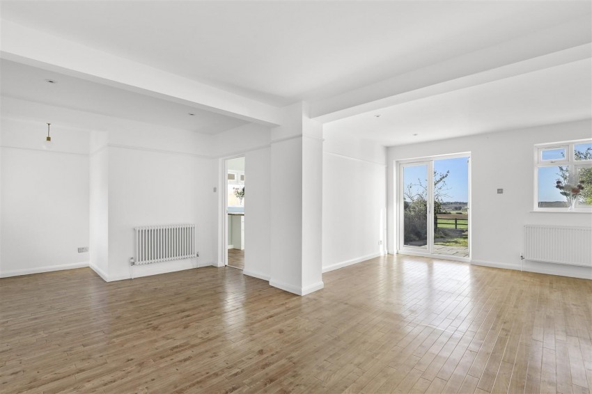 Images for James Street, Epping