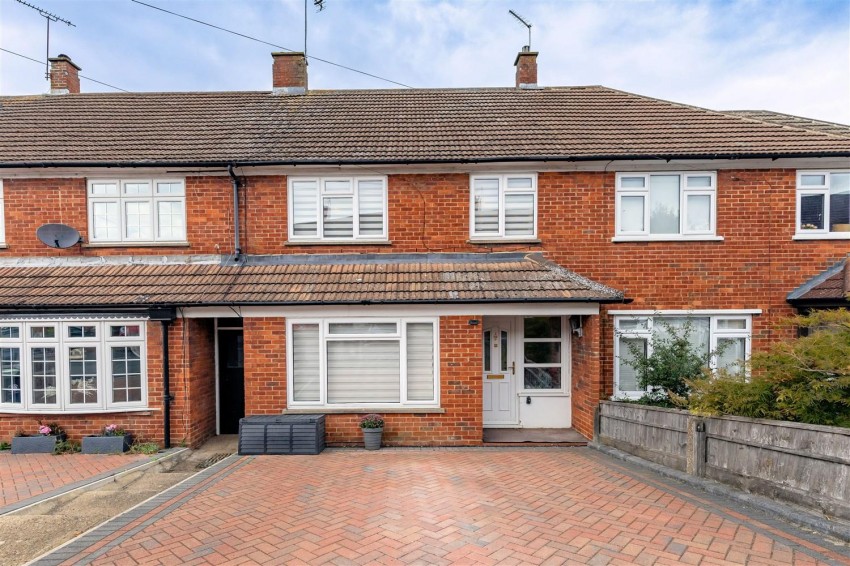 Images for Rayfield, Epping