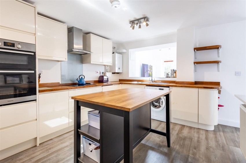 Images for Green Glade, Theydon Bois