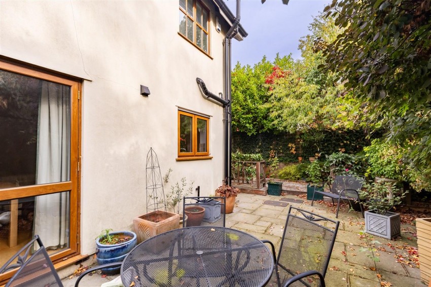 Images for Coach House Cottage, Maltings Drive, Epping