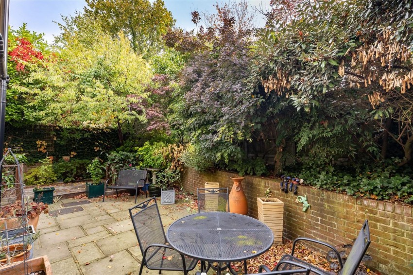 Images for Coach House Cottage, Maltings Drive, Epping
