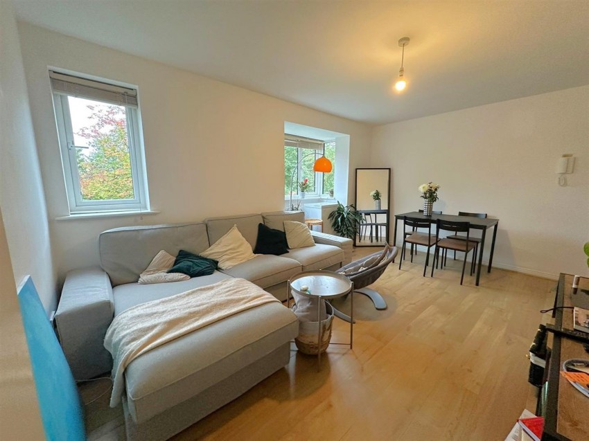 Images for Woodland Grove, Epping