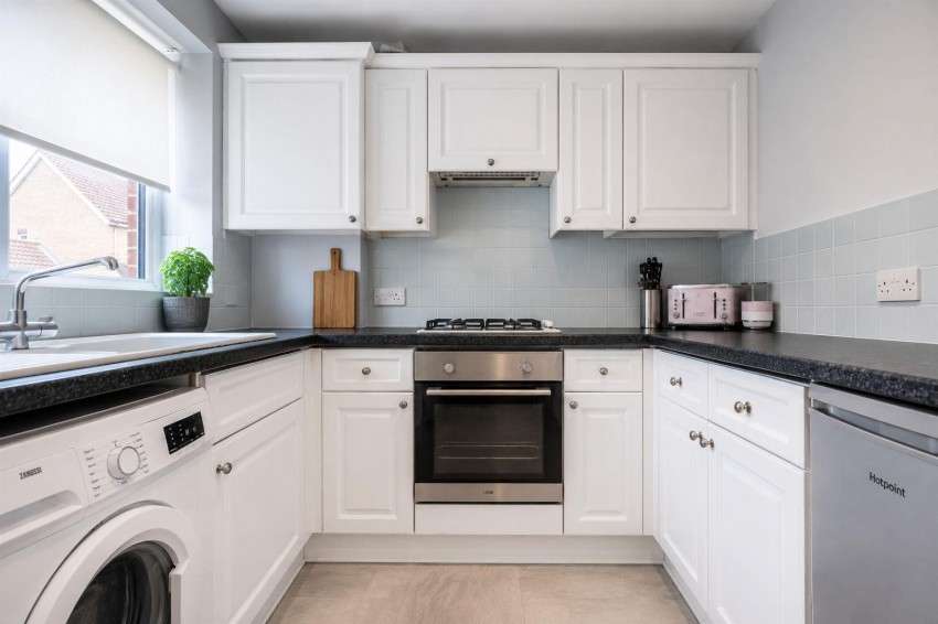Images for Brookfield, Thornwood