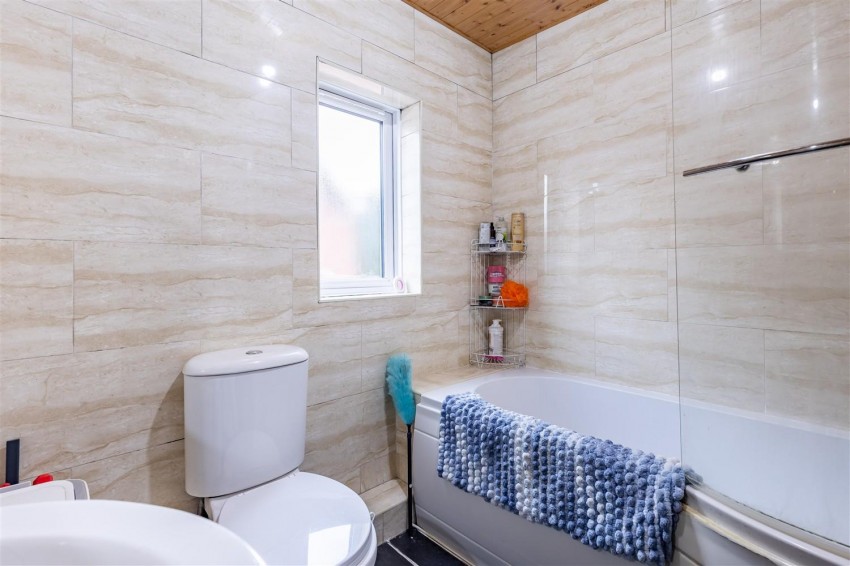 Images for Brookfield, Thornwood