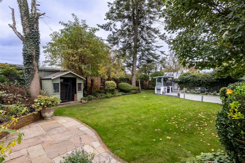 Images for Duck Lane, Thornwood Common