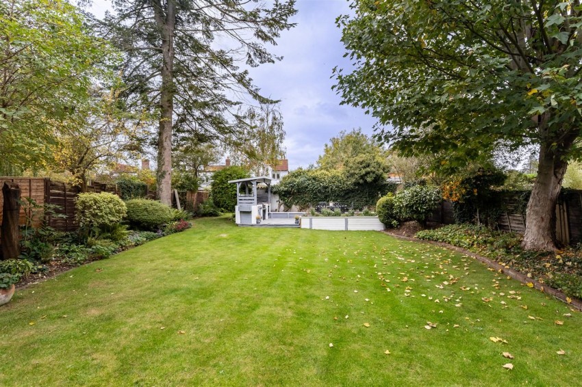 Images for Duck Lane, Thornwood Common