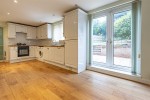 Images for Centre Drive, Epping