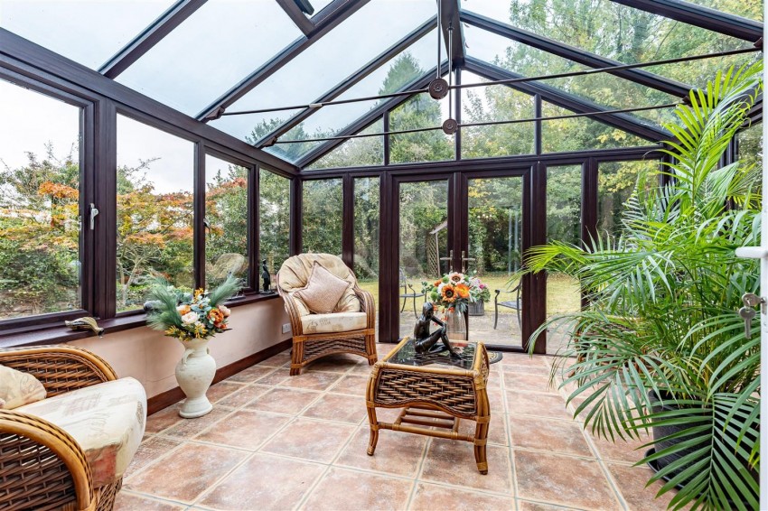 Images for Thornbrook, Thornwood.