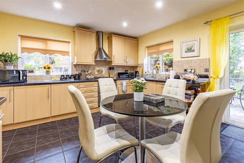 Images for Thornbrook, Thornwood.