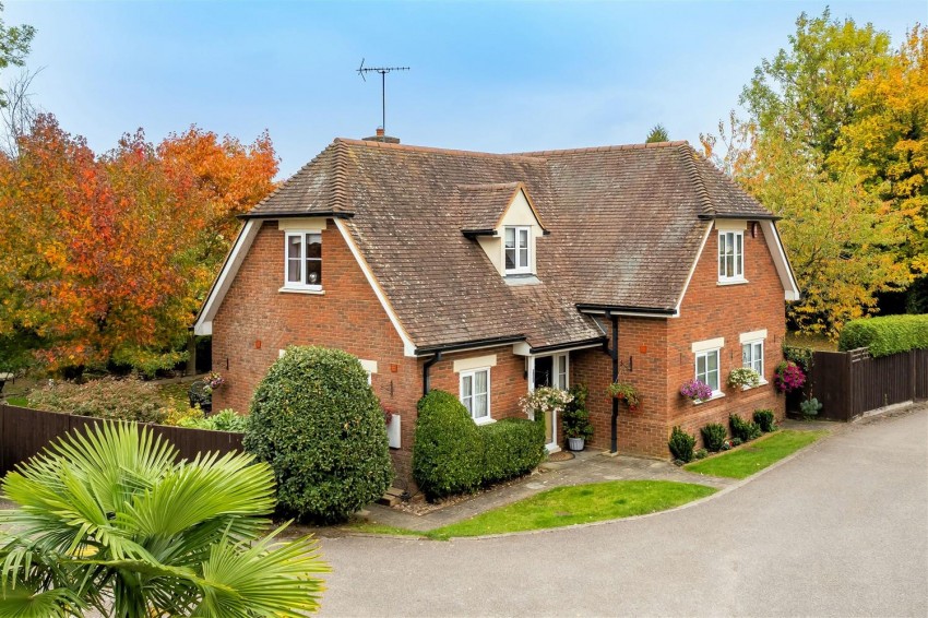 Images for Thornbrook, Thornwood.