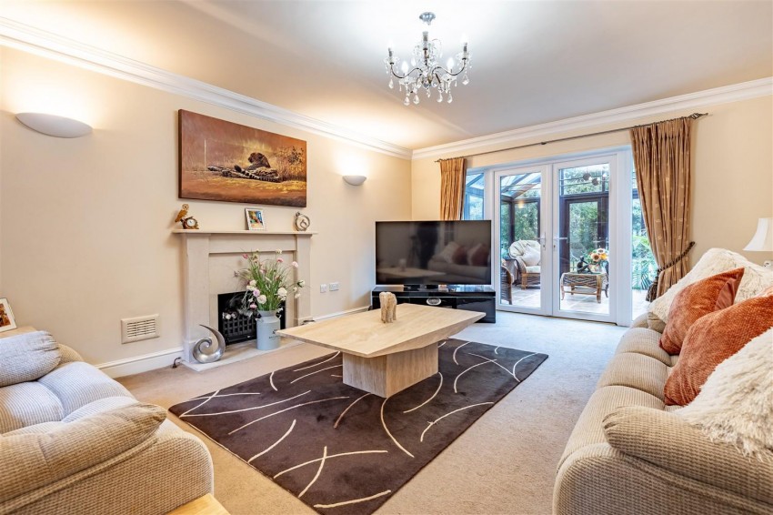Images for Thornbrook, Thornwood.