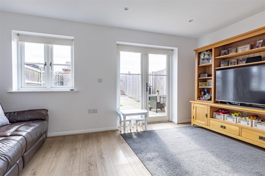 Images for Langland Place, Roydon,