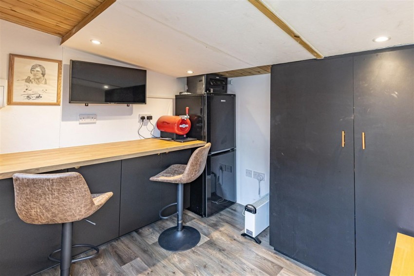 Images for Langland Place, Roydon,