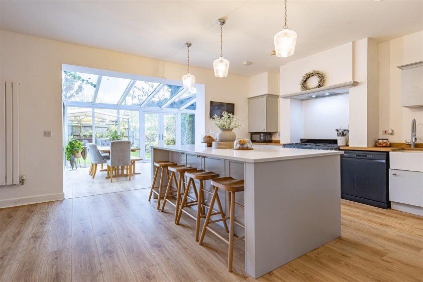 Images for Nuthatch Drive, Newhall