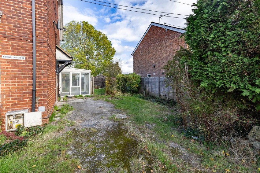 Images for Kings Cottages, Epping Road, Epping Green